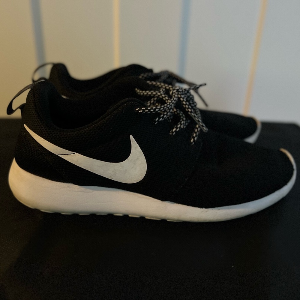 Nike Roshe running shoes